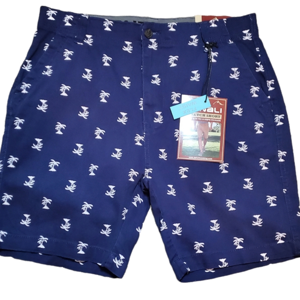 NWT Denali Palm Tree Print Shorts Flex Waist Casual Blue White Size 32